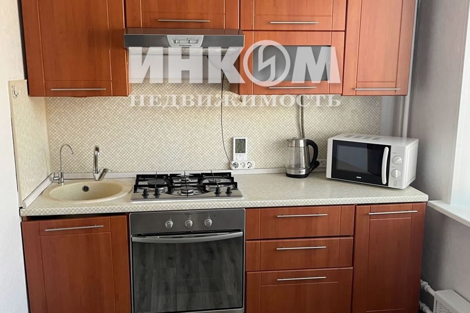 Сдаётся 1-комнатная квартира, 38 м²