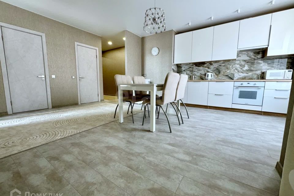 Продаётся 2-комнатная квартира, 74.5 м²