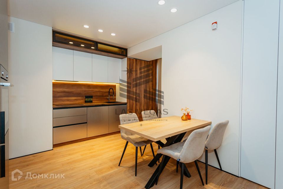 Сдаётся 3-комнатная квартира, 76 м²