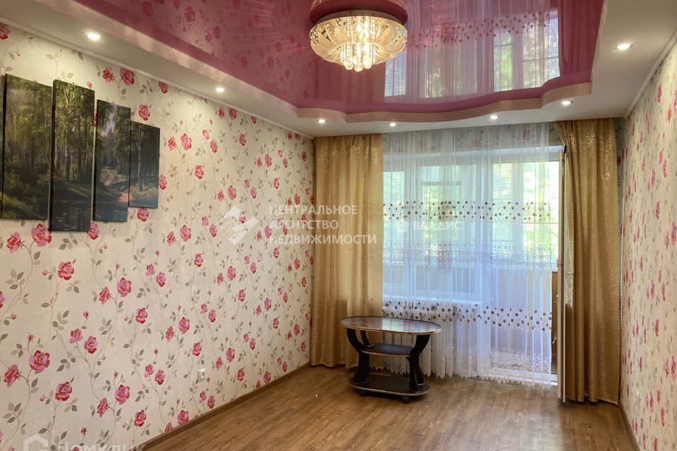 Продаётся 2-комнатная квартира, 43.5 м²