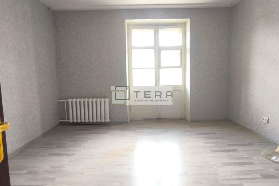 Продаётся 2 комнаты в 4-комн. квартире, 80 м²