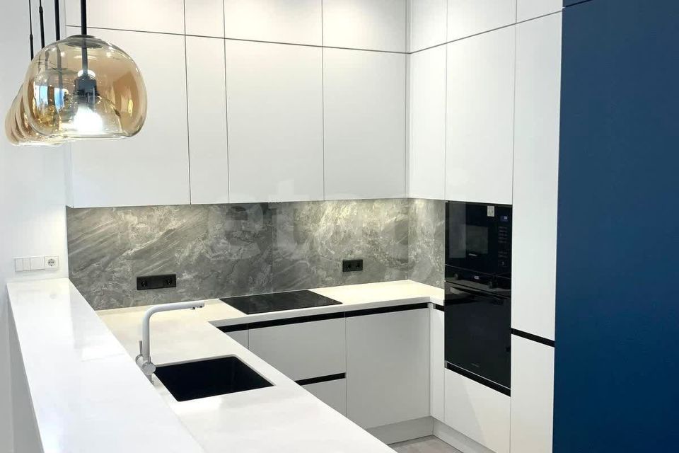 Продаётся 2-комнатная квартира, 78.2 м²