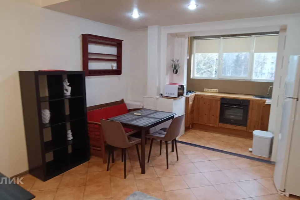 Сдаётся 3-комнатная квартира, 56 м²