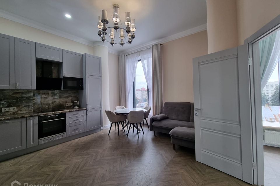 Продаётся 3-комнатная квартира, 50 м²