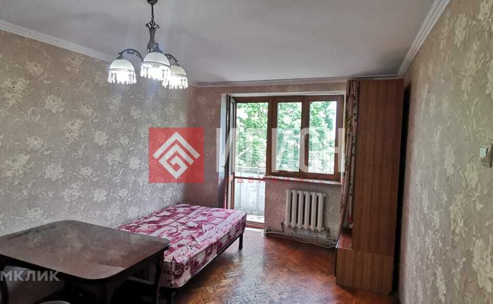 Продаётся 2-комнатная квартира, 49.6 м²