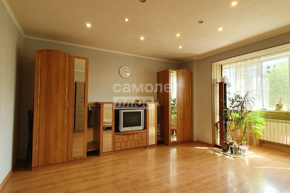 Сдаётся 2-комнатная квартира, 50.7 м²