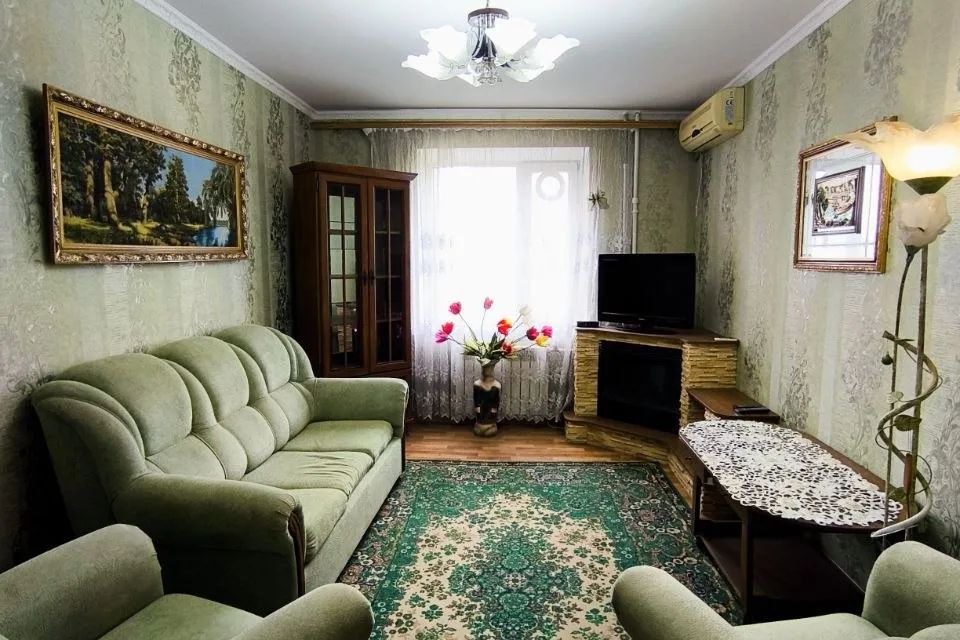 Продаётся 3-комнатная квартира, 58.1 м²