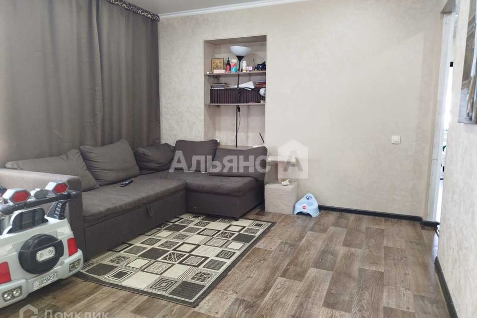 Продаётся 3-комнатная квартира, 58.5 м²
