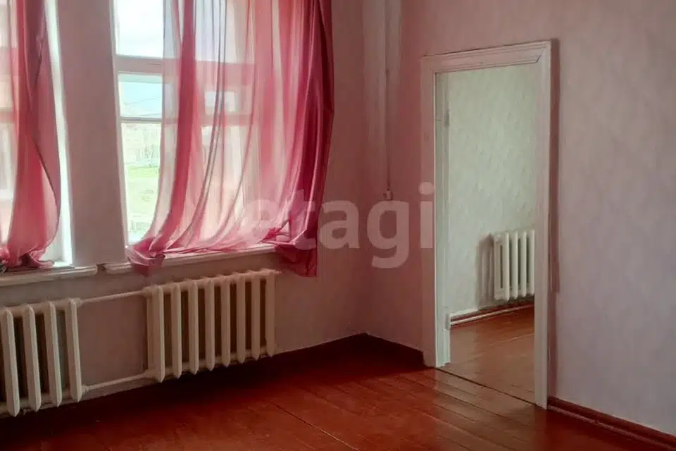 Продаётся 2-комнатная квартира, 43.8 м²