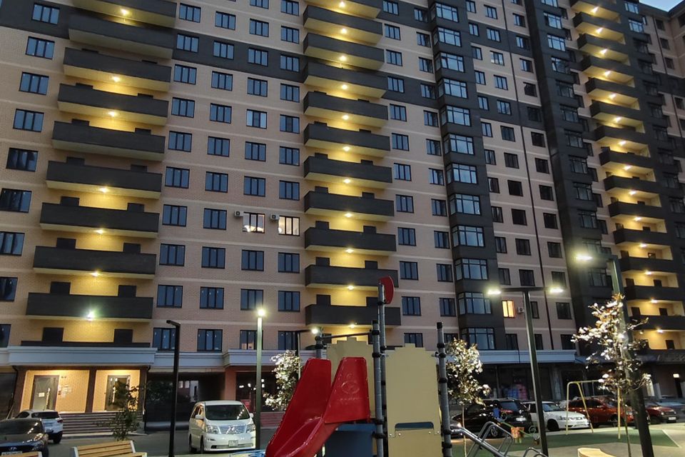 Продаётся 2-комнатная квартира, 64 м²