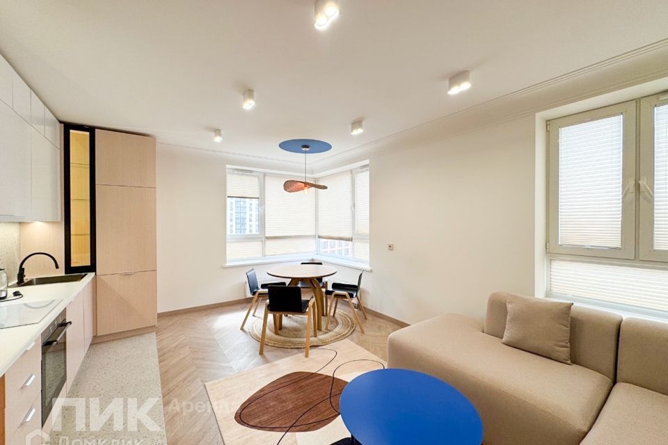 Сдаётся 2-комнатная квартира, 68 м²