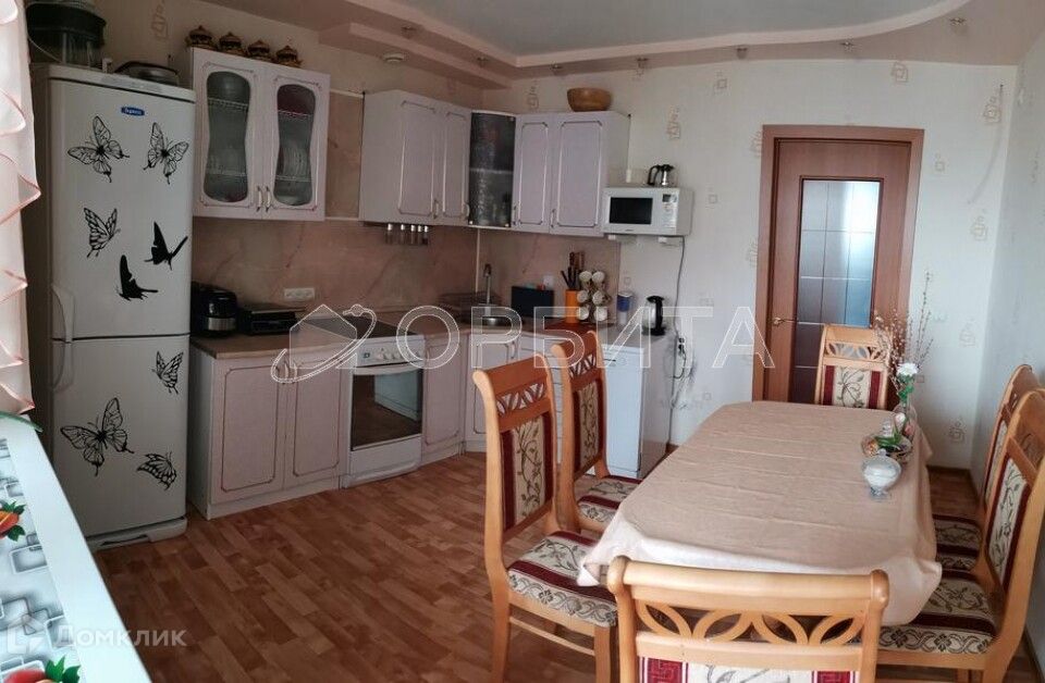 Продаётся 3-комнатная квартира, 98 м²