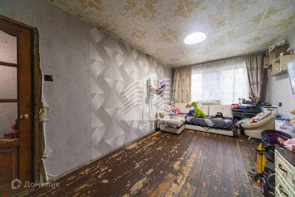 Продаётся 3-комнатная квартира, 68.6 м²