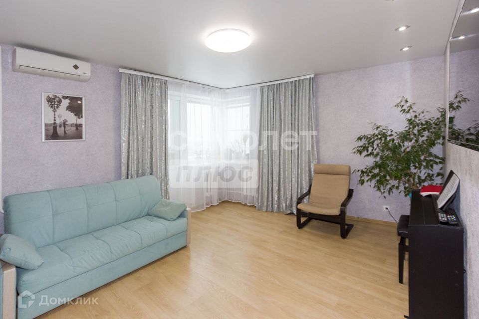 Продаётся 2-комнатная квартира, 60 м²