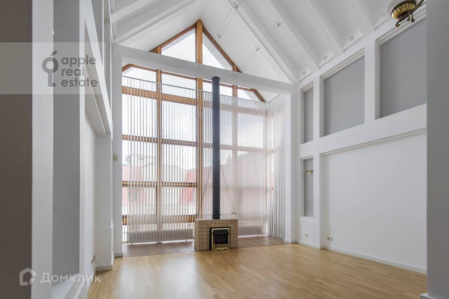 Сдаётся 5-комнатная квартира, 223 м²