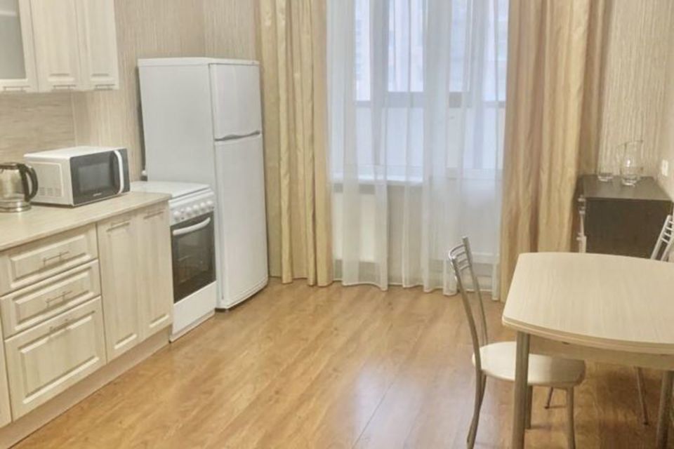 Продаётся 1-комнатная квартира, 41 м²