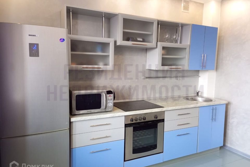 Продаётся 1-комнатная квартира, 42.6 м²