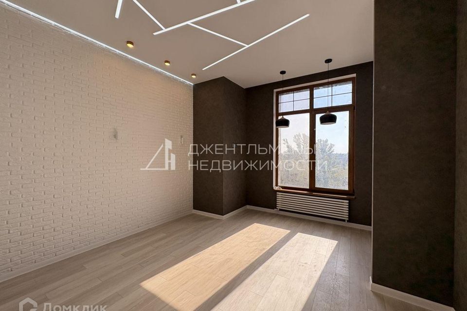 Продаётся 2-комнатная квартира, 57.2 м²