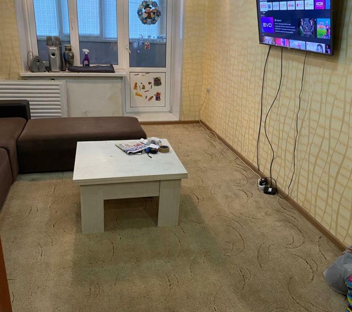 Продаётся 3-комнатная квартира, 61.4 м²