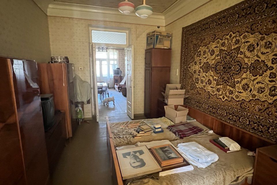 Продаётся 4-комнатная квартира, 103 м²