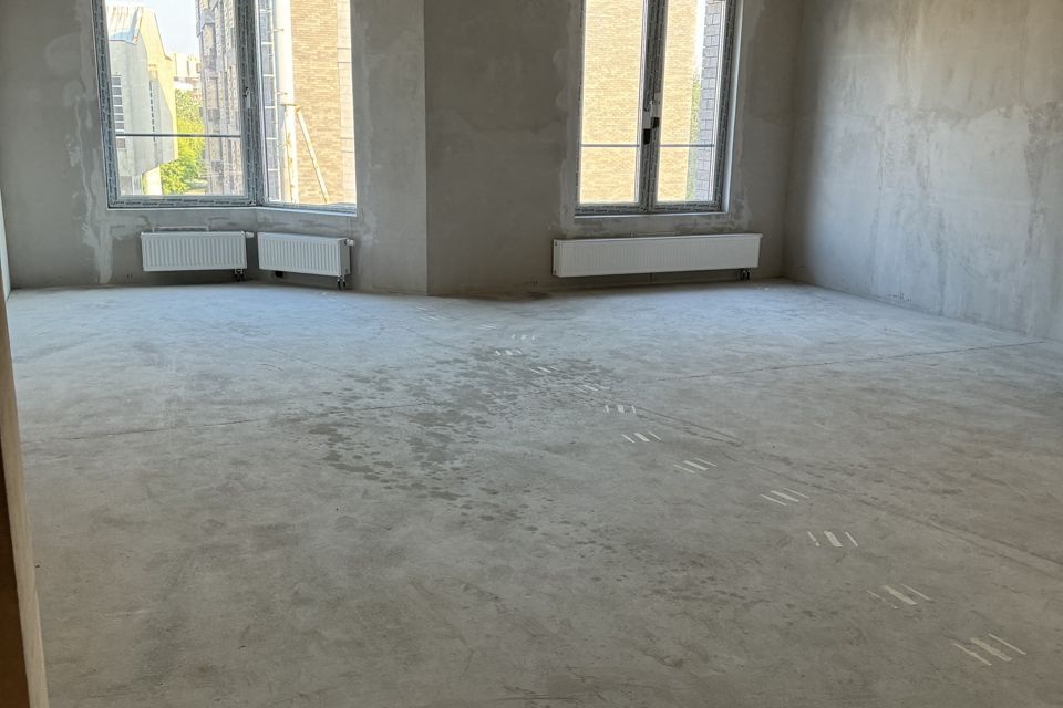Продаётся 3-комнатная квартира, 109.7 м²
