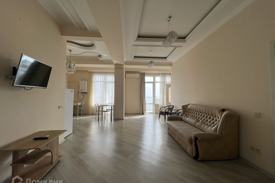 Сдаётся 3-комнатная квартира, 89 м²