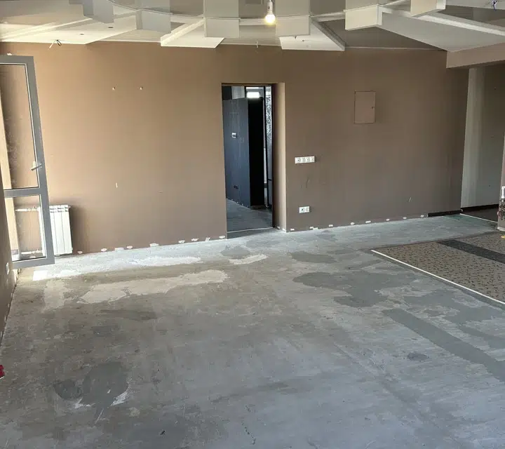 Продаётся 4-комнатная квартира, 126 м²