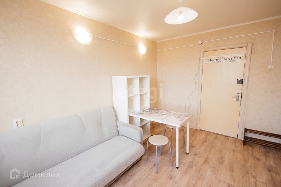 Продаётся комната в 1-комн. квартире, 13 м²