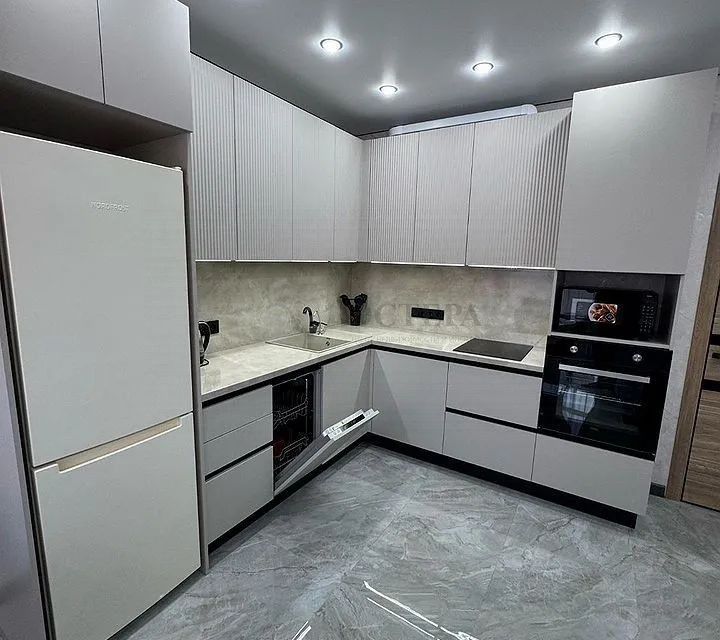 Продаётся 2-комнатная квартира, 56 м²