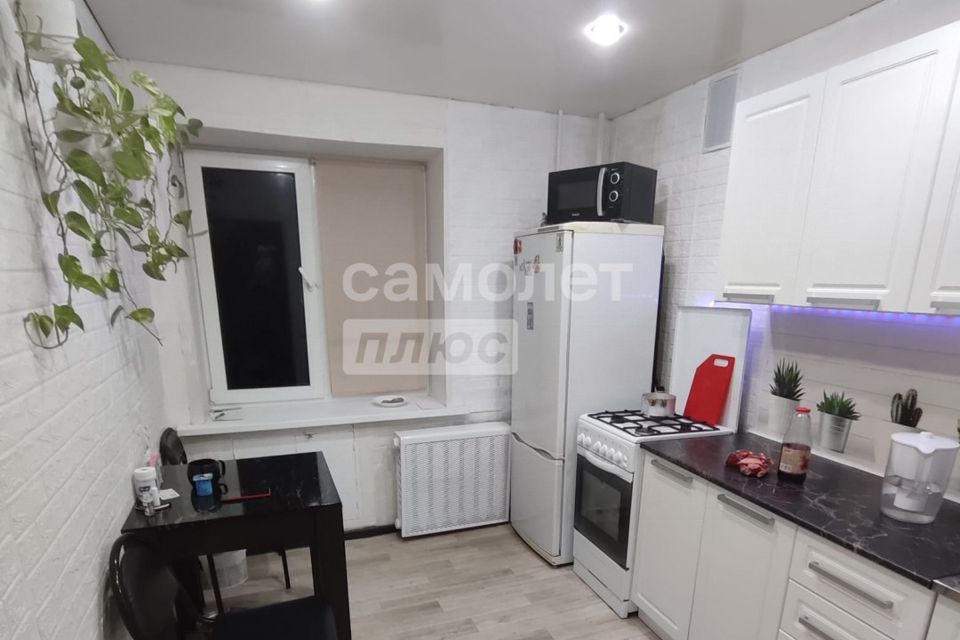 Продаётся 2-комнатная квартира, 47.9 м²