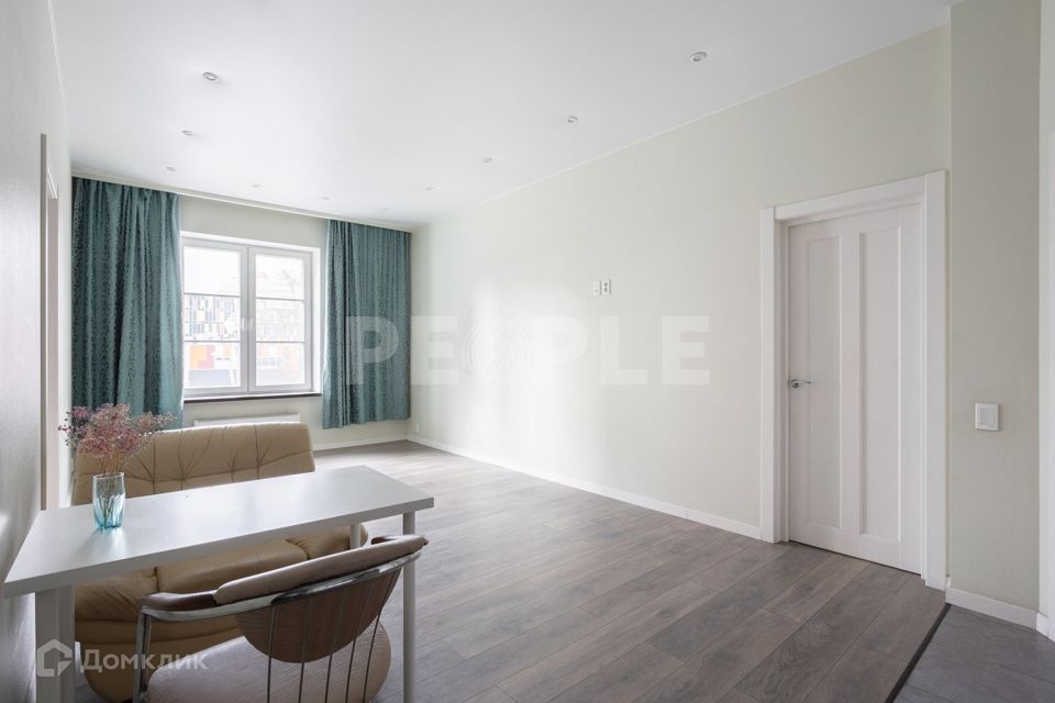 Продаётся 3-комнатная квартира, 73 м²