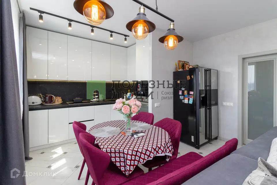 Продаётся 3-комнатная квартира, 72.1 м²