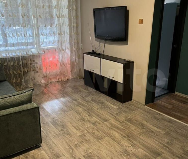 Сдаётся 1-комнатная квартира, 37 м²