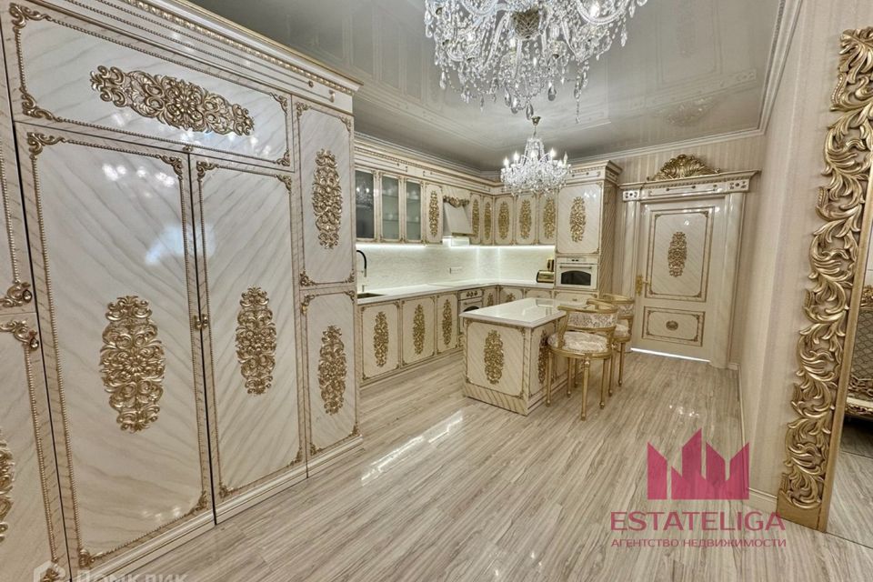 Продаётся 3-комнатная квартира, 99.6 м²