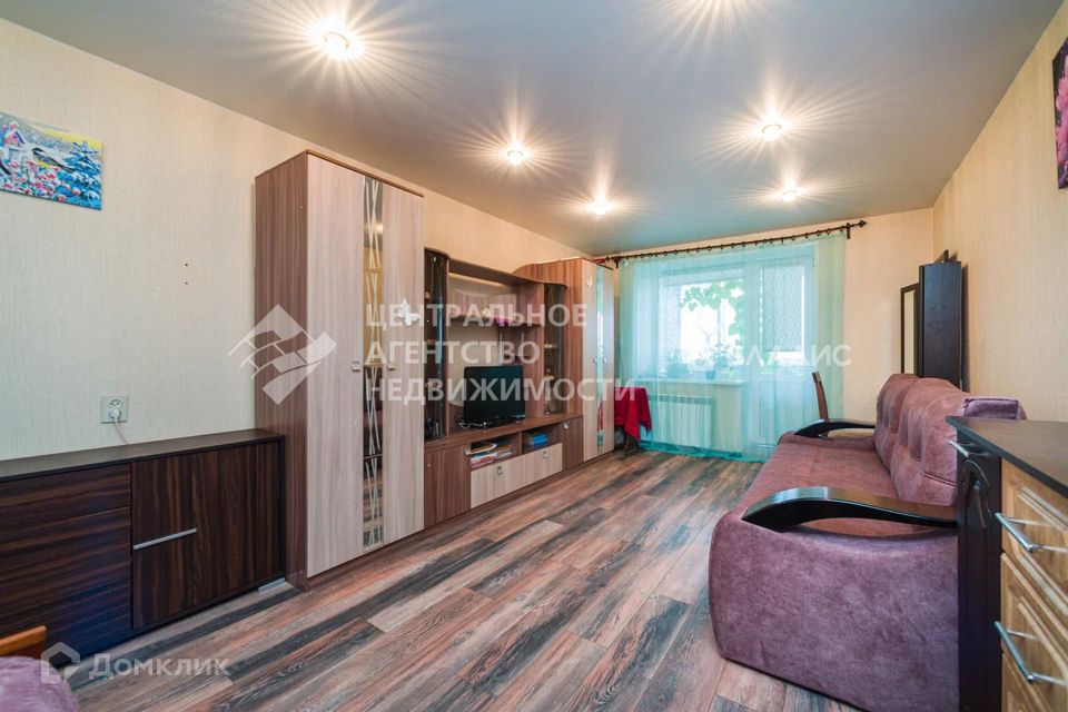 Продаётся 2-комнатная квартира, 60.7 м²