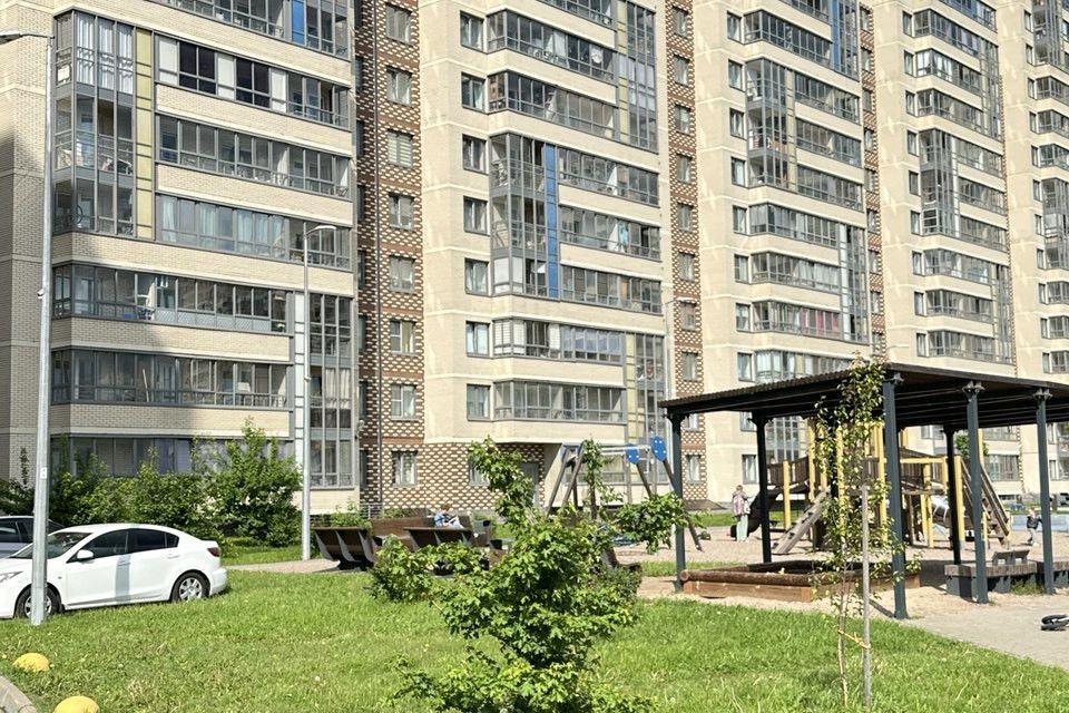 Продаётся 2-комнатная квартира, 62.58 м²