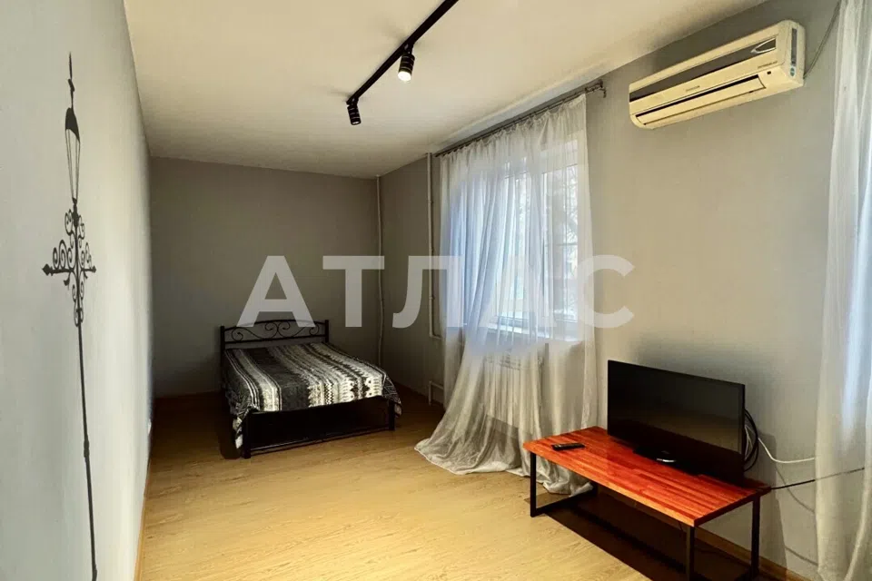 Продаётся 2-комнатная квартира, 86 м²