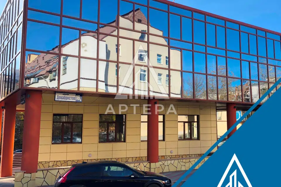Сдаётся офис, 235 м²