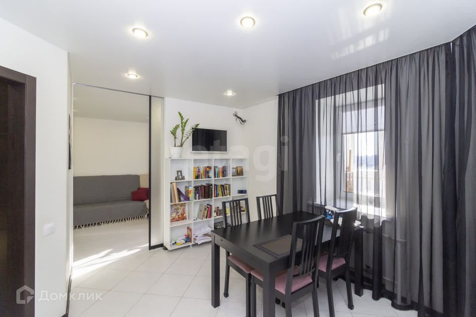 Продаётся 3-комнатная квартира, 76.3 м²