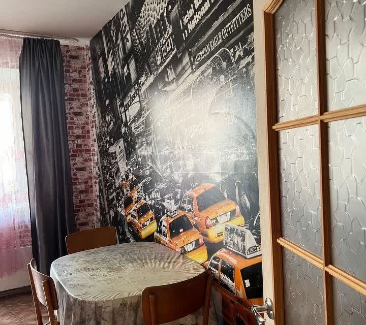 Сдаётся 1-комнатная квартира, 53 м²