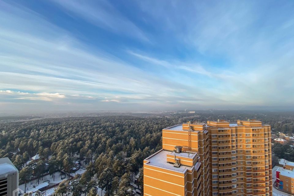 Продаётся 1-комнатная квартира, 42.3 м²