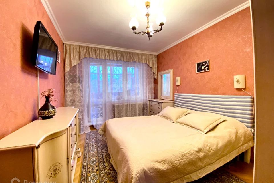 Продаётся 3-комнатная квартира, 64.7 м²