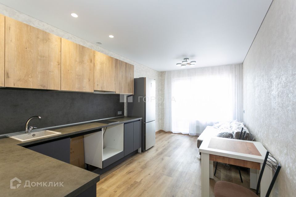 Сдаётся 1-комнатная квартира, 52 м²