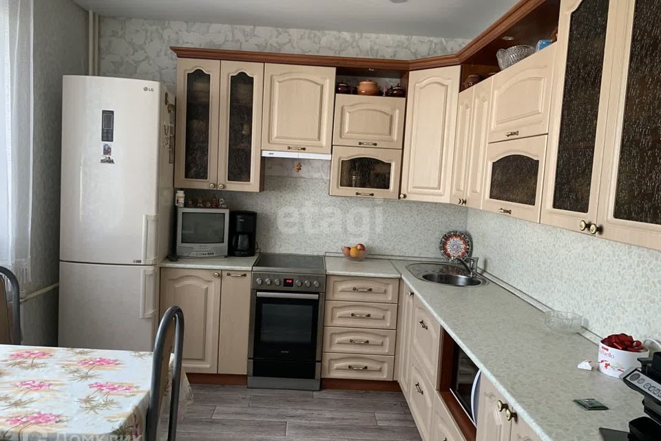 Продаётся 3-комнатная квартира, 80.9 м²