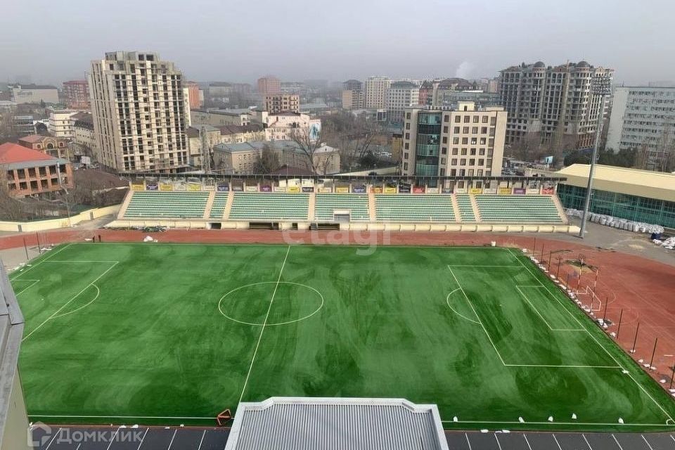 Продаётся 3-комнатная квартира, 135 м²