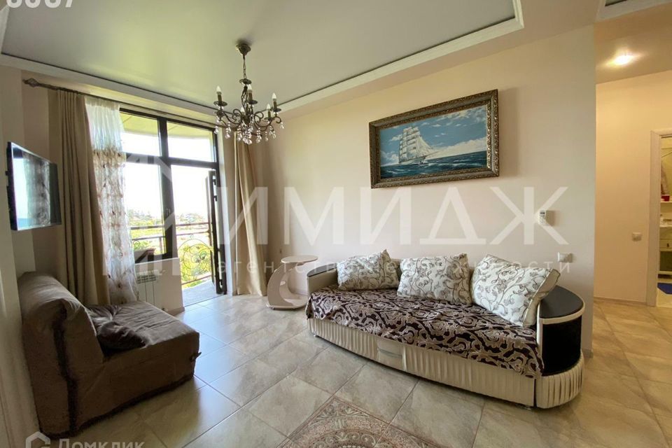 Продаётся 2-комнатная квартира, 72 м²