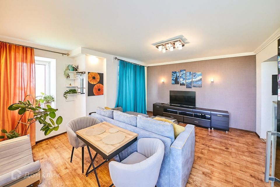 Продаётся 2-комнатная квартира, 60 м²