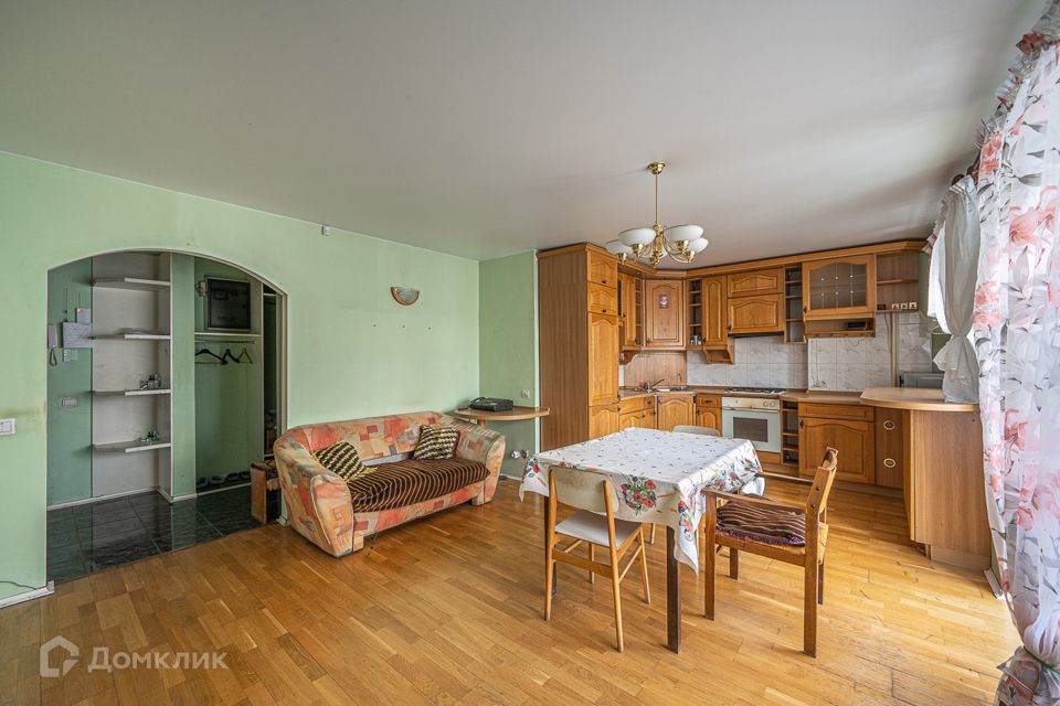 Продаётся 3-комнатная квартира, 74.6 м²