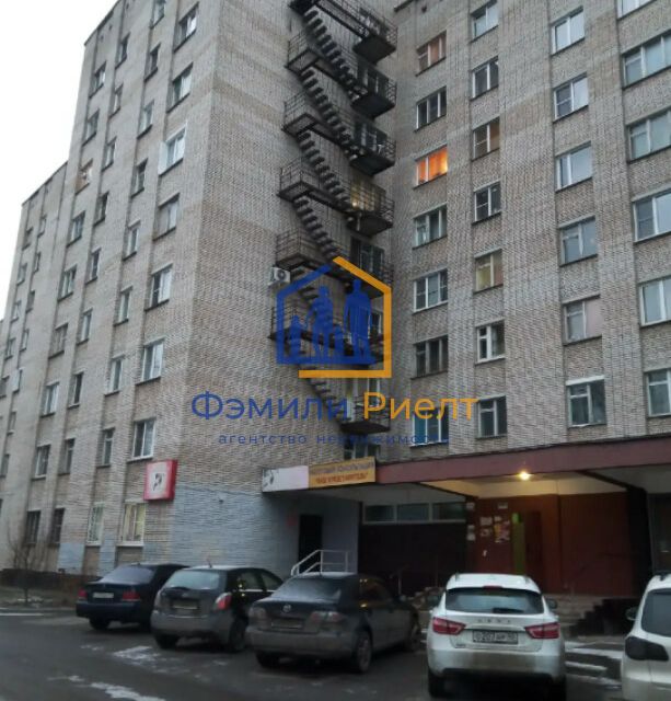 Продаётся комната в 6-комн. квартире, 14 м²