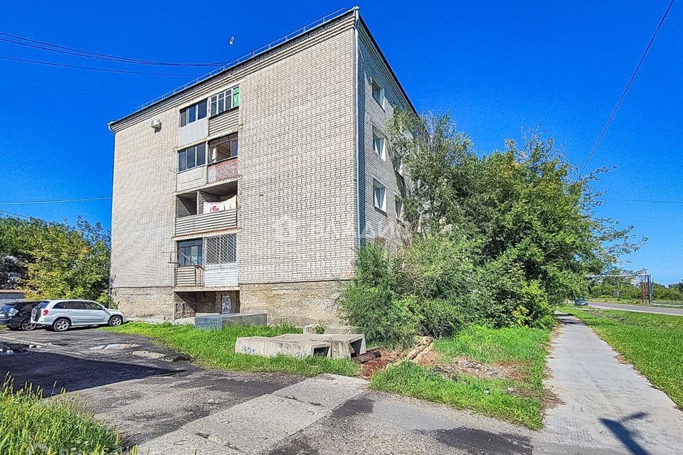 Продаётся 4-комнатная квартира, 107.9 м²